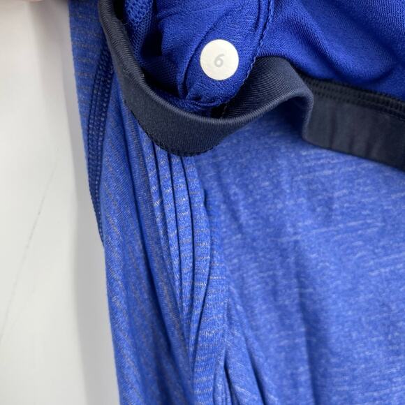 Lululemon Wild Tank in Heathered Blue Size 6 - Picture 6 of 8